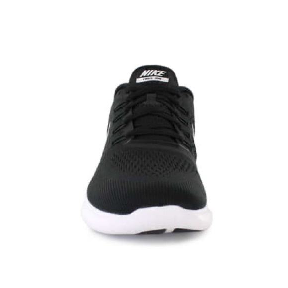 Women's Nike Free RN 'Black White' Running Shoes - Picture 7 of 13